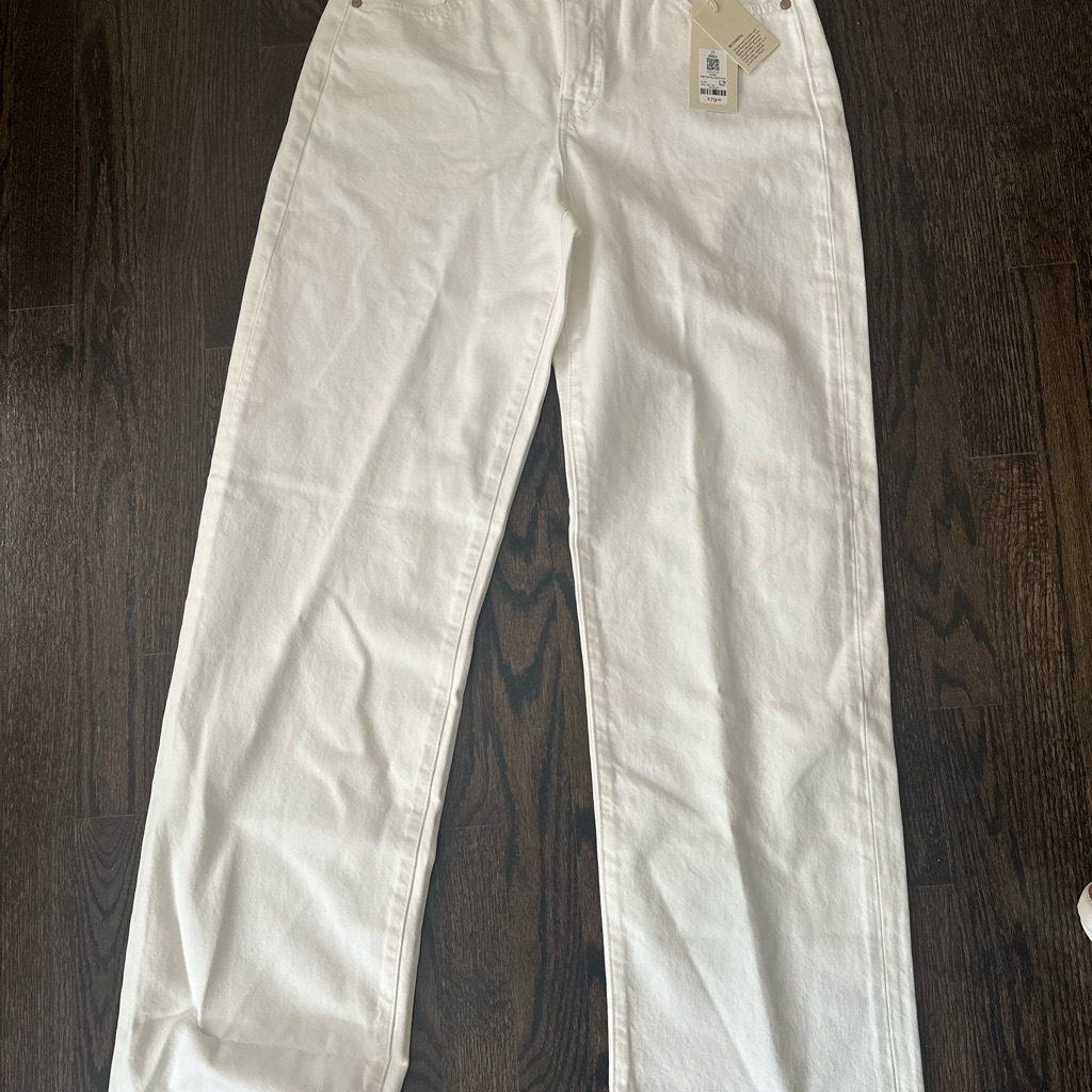 Mika Yoga Wear Women's White Straight-Leg Jeans